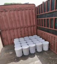 海南海口1.6吨无机纤维喷涂棉和15桶25公斤的专用胶水，低价转让
