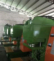 二手立式注塑机出售