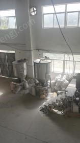 甘肃兰州纸塑厂低价出售大量机械