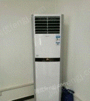 河南郑州低价出售格力3匹柜机空调一台，九成新，