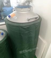 北京昌平区东亚液氮罐100升一个闲置出售