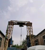 北京海淀区由于库房搬迁二手5吨龙门吊一台闲置低价出售