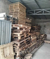 江苏盐城长期出售二手木托盘、木方、木材、化学纸、等