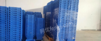 广西南宁因公司业务方向改变大量出售塑料卡板周转箱  各种规格都有,看货议价.