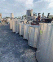 辽宁沈阳出售二手不锈钢罐 冷凝器 反应釜 双锥干燥机