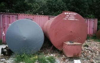 安徽滁州出售个人油罐柴油罐十吨2个，20吨一个，内部干净