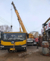 黑龙江齐齐哈尔转让徐工12年25吨吊车