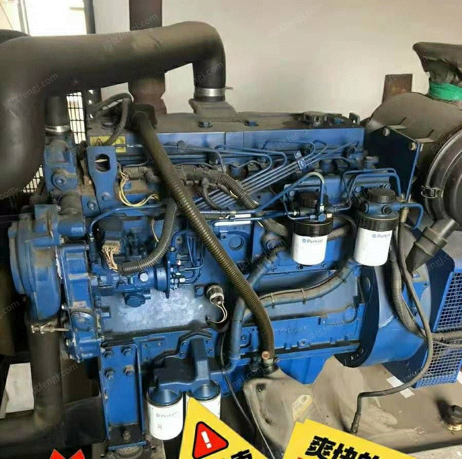 出售闲置2012年6缸柴油发电机，一缸柴油没用完，进口机