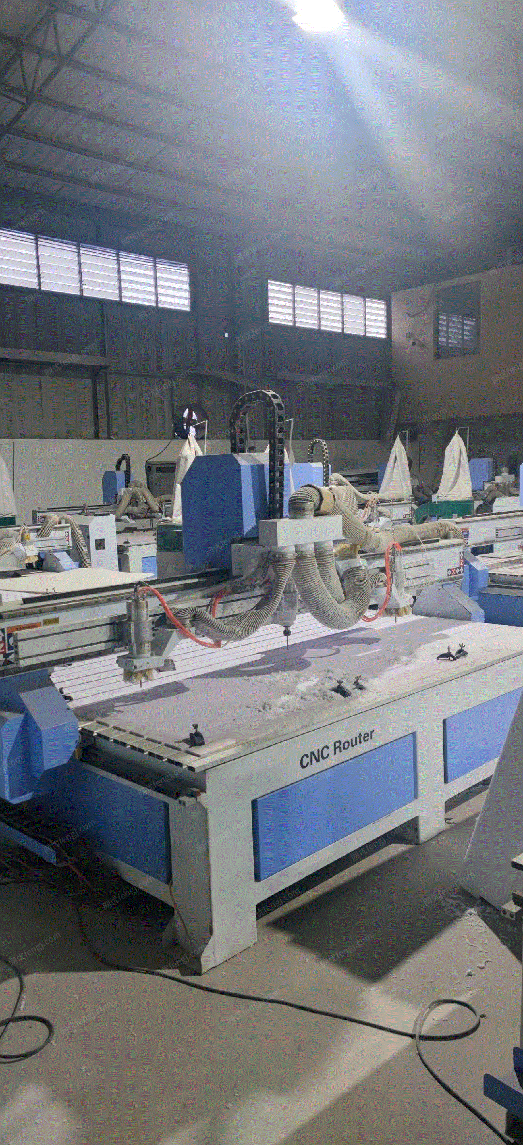 广西玉林出售2520一拖三数控雕刻机15台，1325数控雕刻机一台