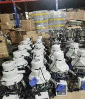 广东惠州拌料机，打料机，吸料机，机械手周边设备配套齐全出售