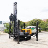 履带直推式取土钻机 双动力头土壤取样钻机 螺旋建井机出售