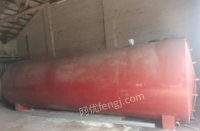 广西南宁处理空置油罐大的可容纳30吨，小的20吨。