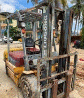 海南三亚12年柳工35吨叉车出售