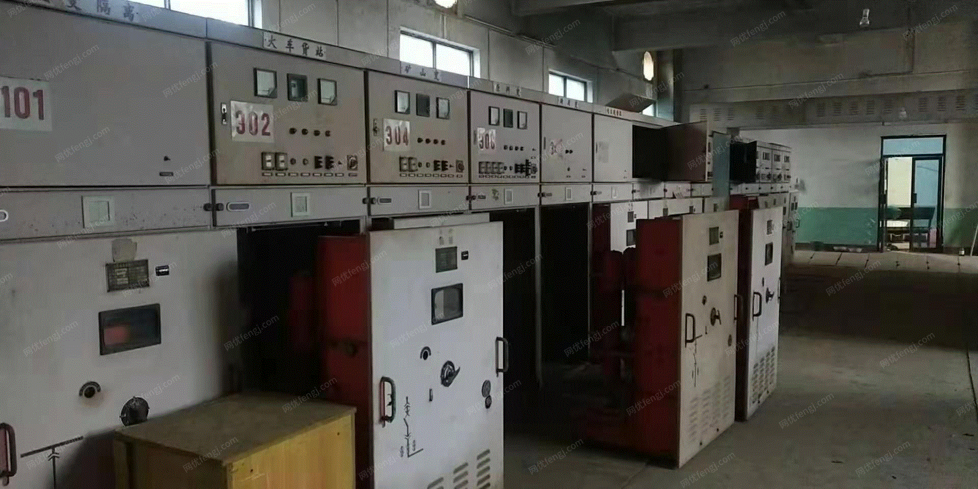 综合整厂回收商处理高压电柜1批，具体看图货在湖南永州