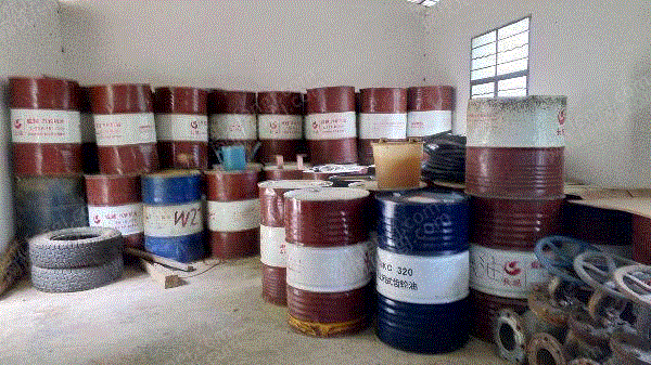 A large number of waste industrial oils are recovered in Guangxi