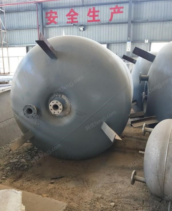 安徽合肥转让全新未用5.8吨不锈钢反应斧，有需要的老板联系
