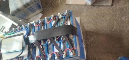辽宁朝阳出售二手锂电池一批，有需要的联系