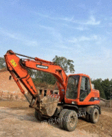 北京昌平区出售个人干活的斗山150轮式挖掘机