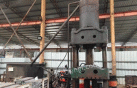 福建南平转让二手油压机500吨，工作台面1.6米x1.2米，重庆锻压机床厂