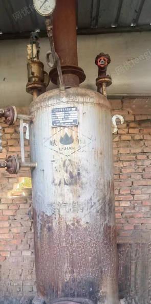 出售峨山立式水管蒸汽锅炉，无损坏无异常 