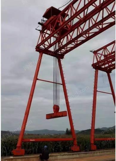 云南昆明自己用的60吨龙门吊出售跨距24米，起升高度9米