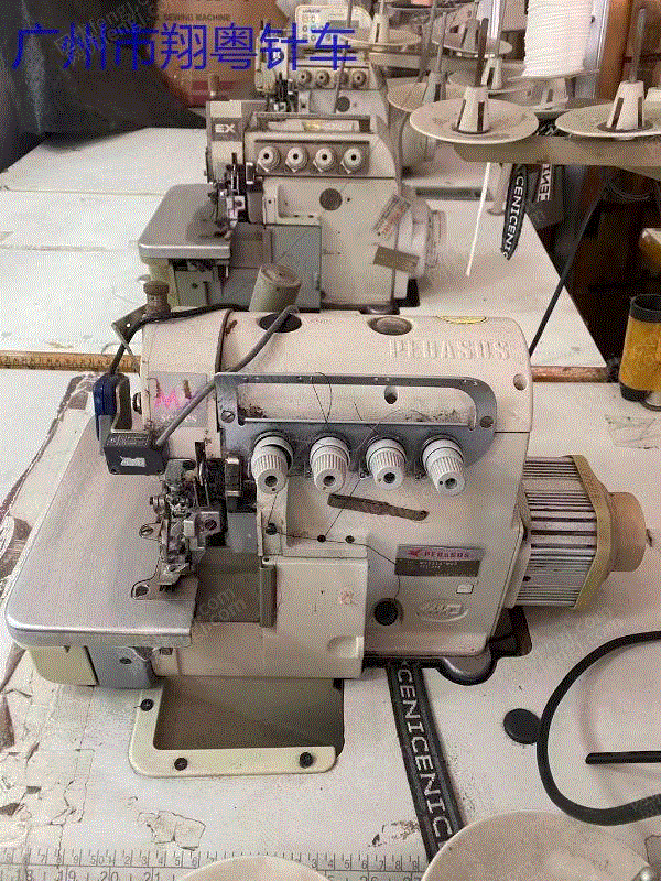 中古4糸縁取り機を低価格で処理する工業用ミシン