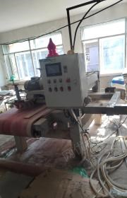 黑龙江哈尔滨由于生意不好改行，出售数控三刀瓷砖切割机和多功能手推机