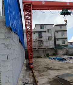 广西柳州因生意改行，3吨2吨10吨龙门吊设备低价转让