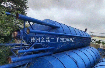 山東德州出售2個100噸水泥倉,大長腿,隨時裝車 其它水泥設備出售