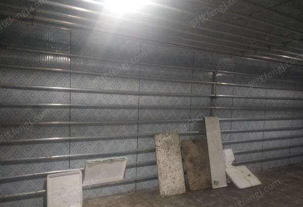 重庆铜梁区转让冷库，长7米宽3.5米高3