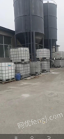 黑龙江哈尔滨出售吨桶10个，有意者电联