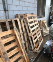 辽宁锦州低价出售木质托盘