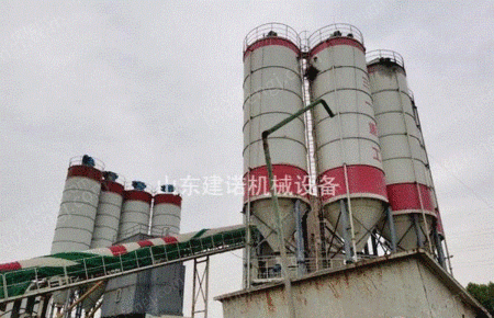 山東德州出售200噸,100噸水泥倉 其它水泥設備出售