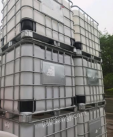 四川乐山出售9.9成新吨桶，保证只用过一次的，有需要的请联系