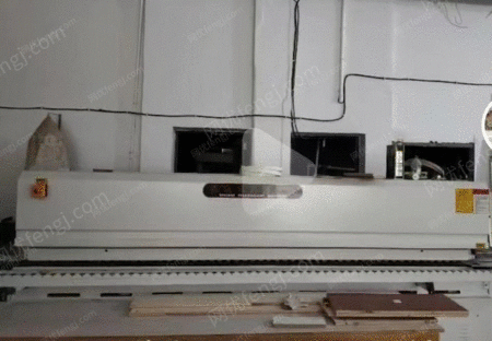 二手封边机出售