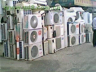 Long-term high-priced recycling of a batch of waste air conditioners in Yangzhou