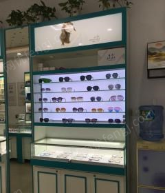 湖北荆州因去别的地方发展, 现将眼镜设备和展柜低价转让 