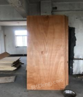 浙江杭州因厂房搬迁，18厚福牌木工板便宜处理
