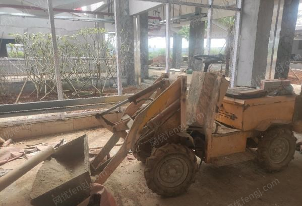 海南海口出售二手电动铲车，适合工地铲沙上料
