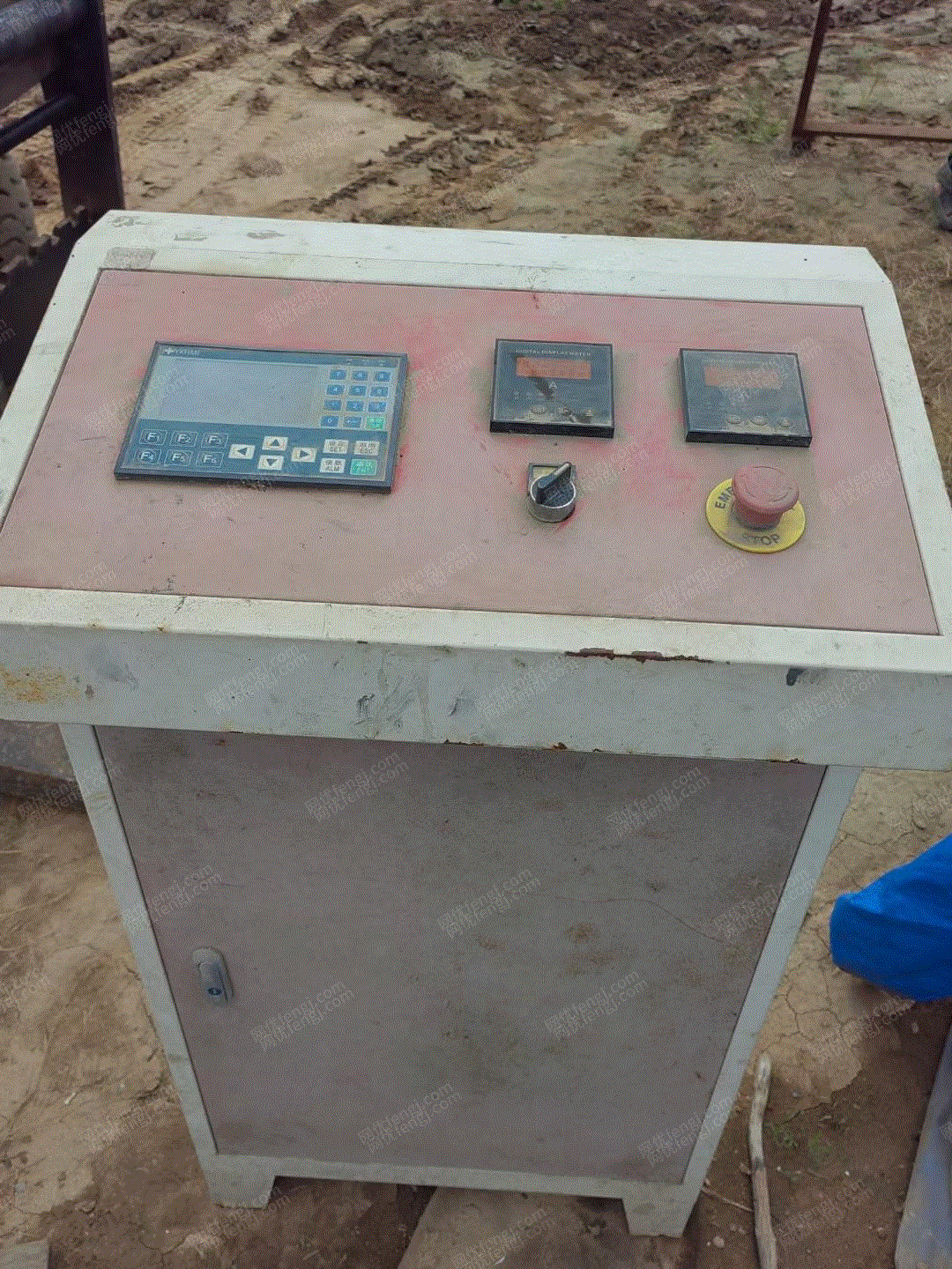 安徽1000型二手塑料壳撕碎机6级37千瓦电机刀片直径400厚度25