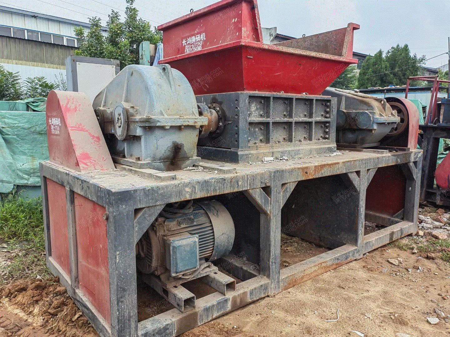 安徽1000型二手塑料壳撕碎机6级37千瓦电机刀片直径400厚度25