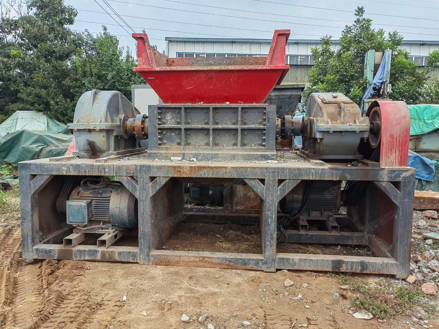 安徽1000型二手塑料壳撕碎机6级37千瓦电机刀片直径400厚度25