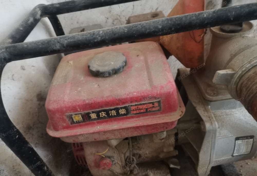 山东济南出售汽油机，十米的进水管