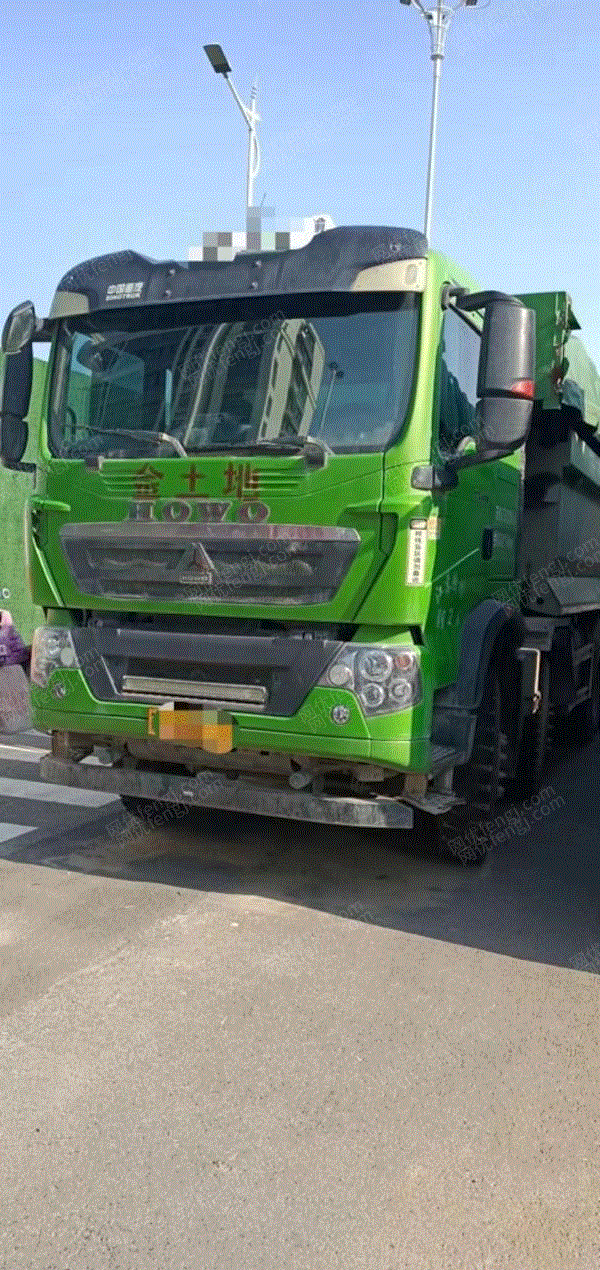 自卸车/翻斗车出售