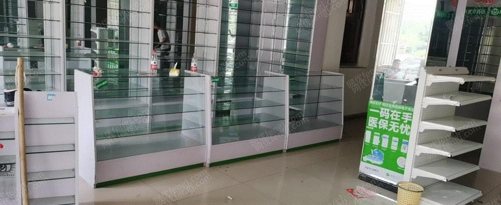 山東濟(jì)南藥店貨架和柜臺(tái)便宜出售 其他轉(zhuǎn)讓