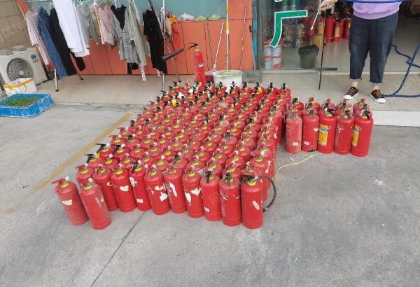 江苏常州消防器材出售，有意者电联