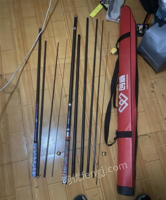 贵州遵义本人出售两根鱼竿，一根波纹讶6.3米5h，一根汉鼎3.6米m调