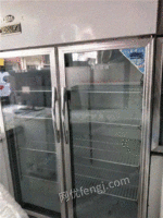 Hefei buys second-hand display cabinets at a high price