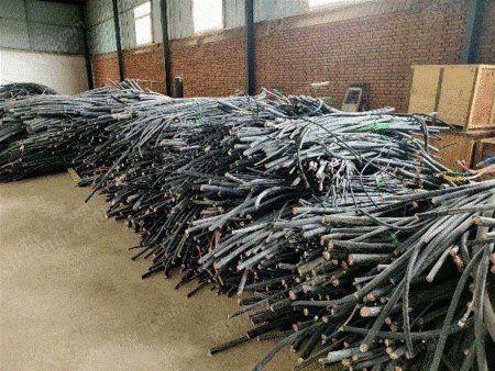浙江省嘉興地区で使用済みケーブルを大量に回収