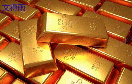 金の装飾品を回収する専門家